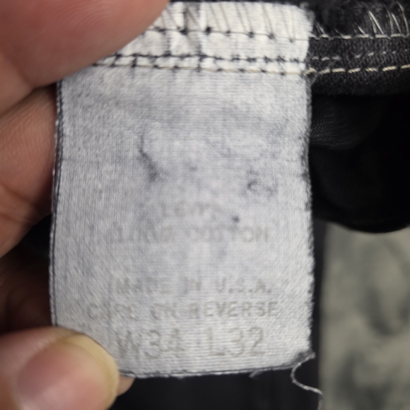 Vintage Levis Silver Tab Made In The U.S.A Y2K Jeans. Baggy, Distressed 34x32 - Picture 5 of 15